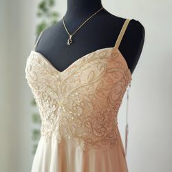 Champagne embellished dress/ Bridesmaids/Vestido de damas/ Evening dress/formal dress/wedding