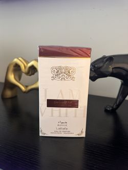 Lattafa Ana Abiyedh Rouge Eau de Parfum