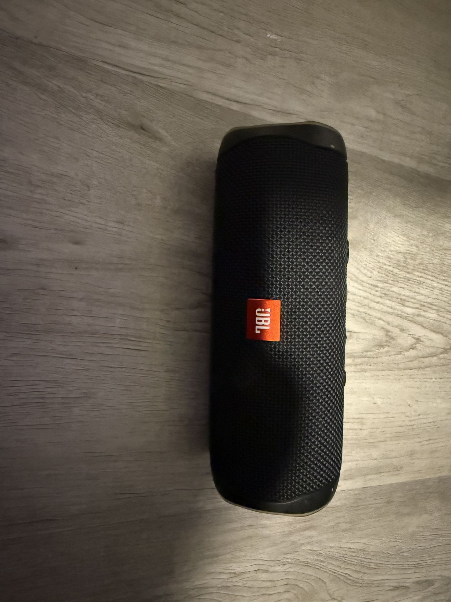 JBL Flip 5