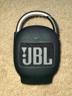 JBL Clip 4