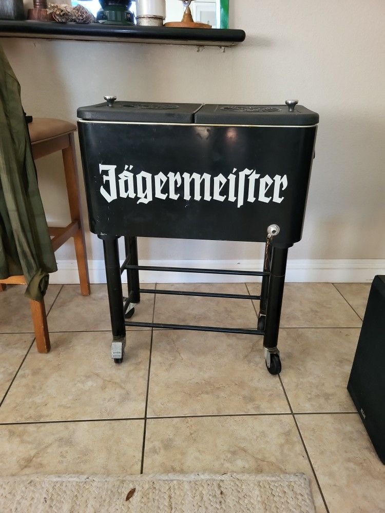 Jagermesiter Cooler Metal Ice Chest