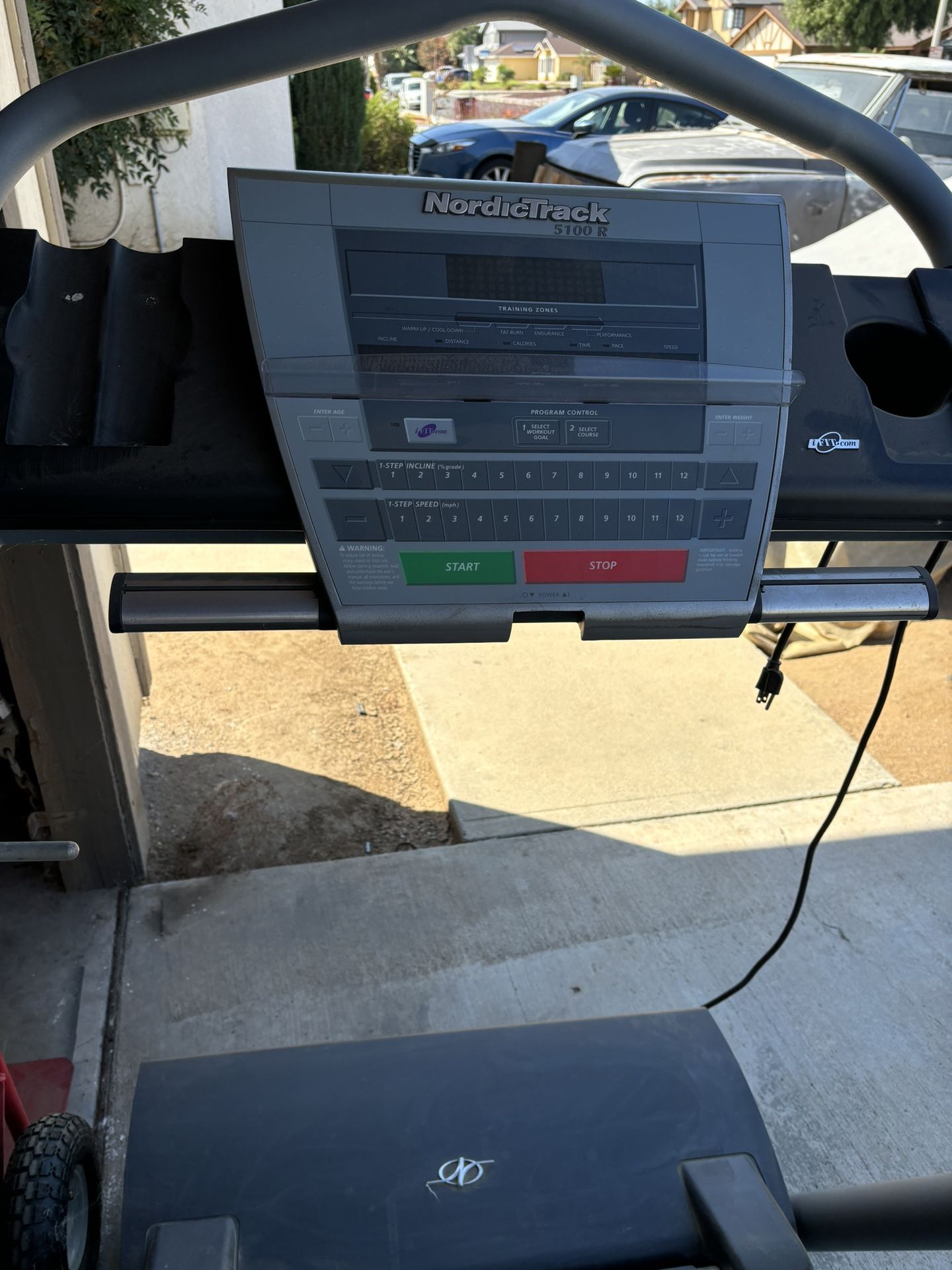 Nordictrack Treadmill 5100R