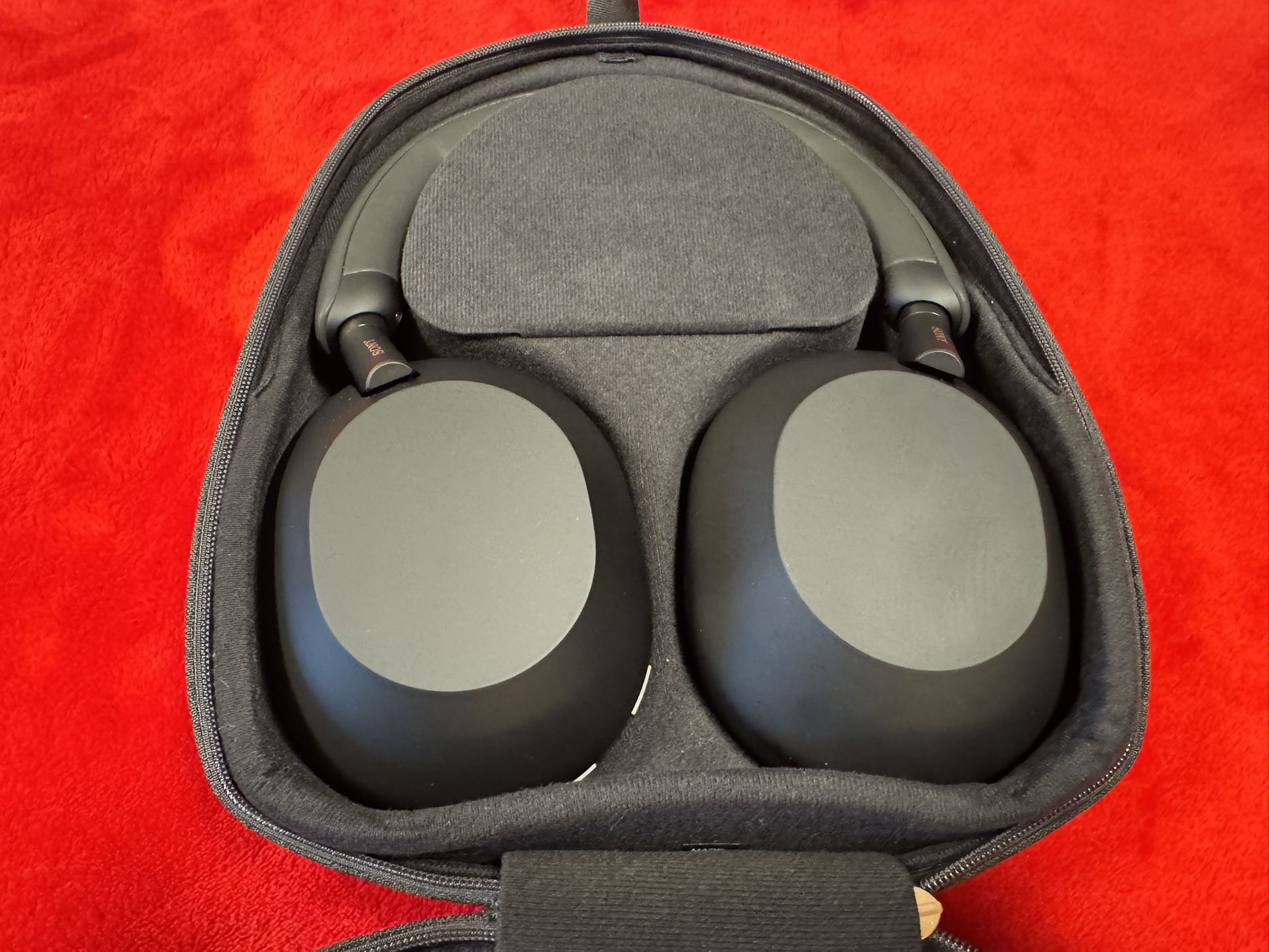 Premium Headphones, Sony WH-1000XM5 Wireless Noise Cancelling Headphones - Black