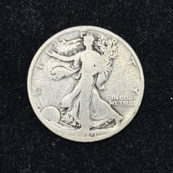 1919 Walking Liberty Half Dollar -- NICE KEY DATE COIN!