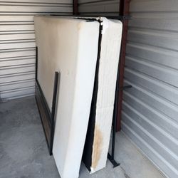 Queen size Temper-pedic Bed set