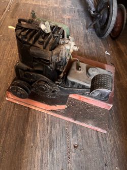 Antique Stationary Gas Engine on Wood Base