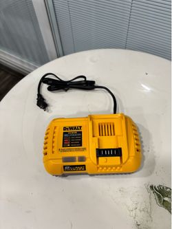 Dewalt Fast Charger