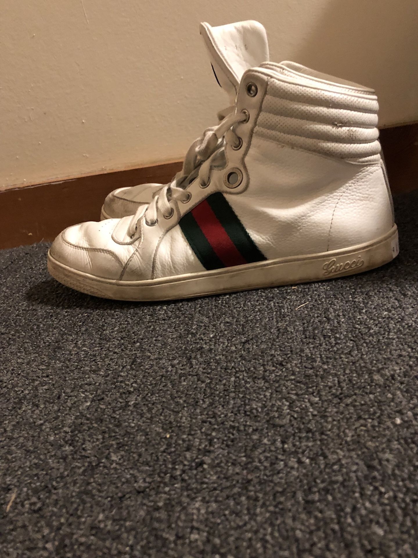Gucci shoes