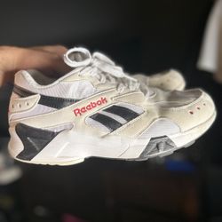 Reebok Sneakers 