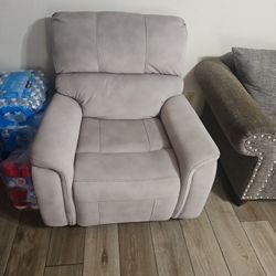 Recliner