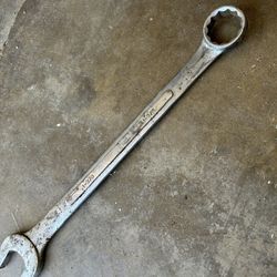 Wrench 