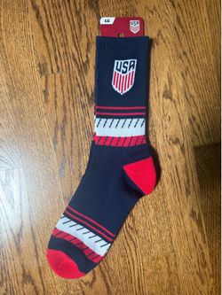 Team USA USMNT Soccer Crew Socks Size Large Mens 10-13 Red Blue White NWT