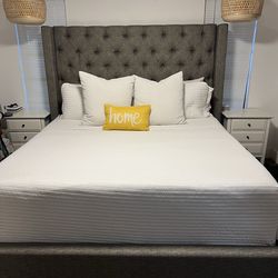 King **Like New*** upholstered bed frame