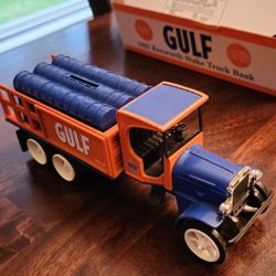 3 Collectible Trucks