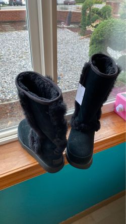 Ugg boots size 5