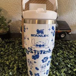 Stitch 20oz Stanley