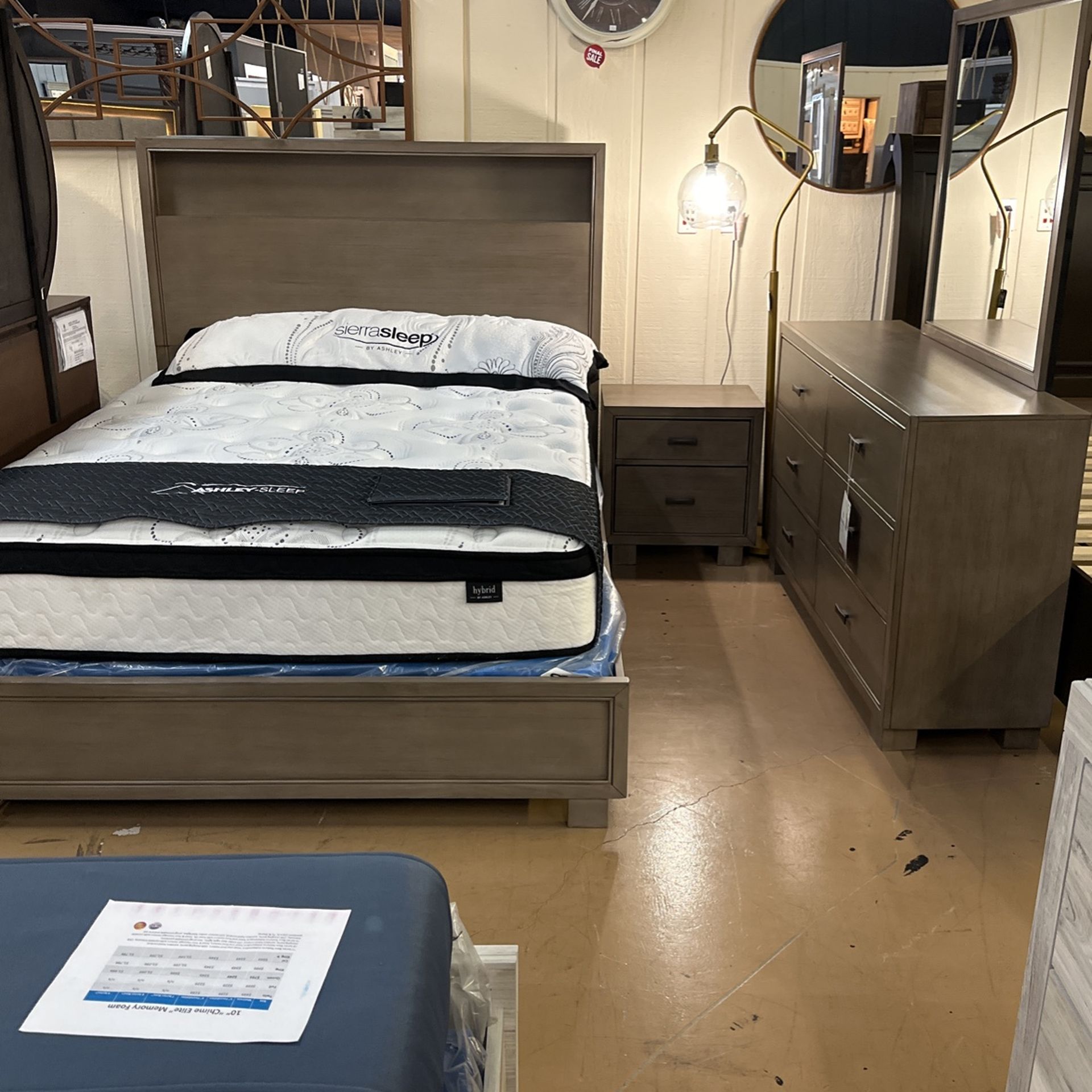 Queen Bedroom Set (no Mattress Included)!