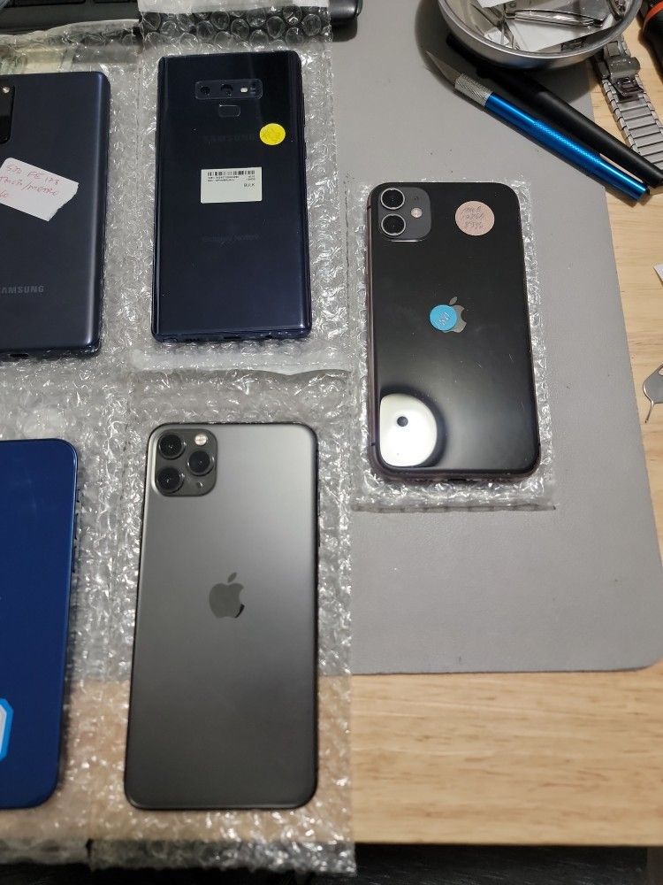 Tmobile Metro PCS Phones iPhones Samsungs LOTS of Clean Phones