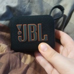 JBL Go 4