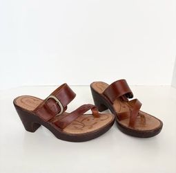 Women's Born Brand Black Sandals w Adjustable Strap | Size 6 | SUPER COMFY