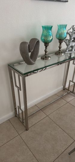 Mesa de Entrada Moderna con Tope de Cristal