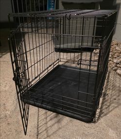 Collapsible Dog Kennel - Excellent Condition