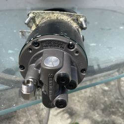 SeaStar HH6542-4 Classic Tilt 2.4 Hydraulic Helm