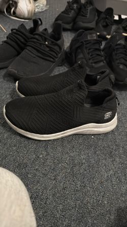 Sketchers Slip On 
