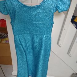 Elsa Dress Size 5-6 New