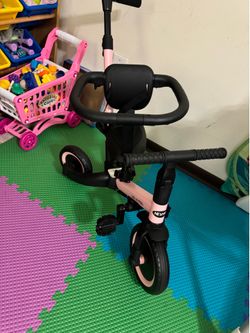 newyoo Toddler Tricycle with Helmet - Pink