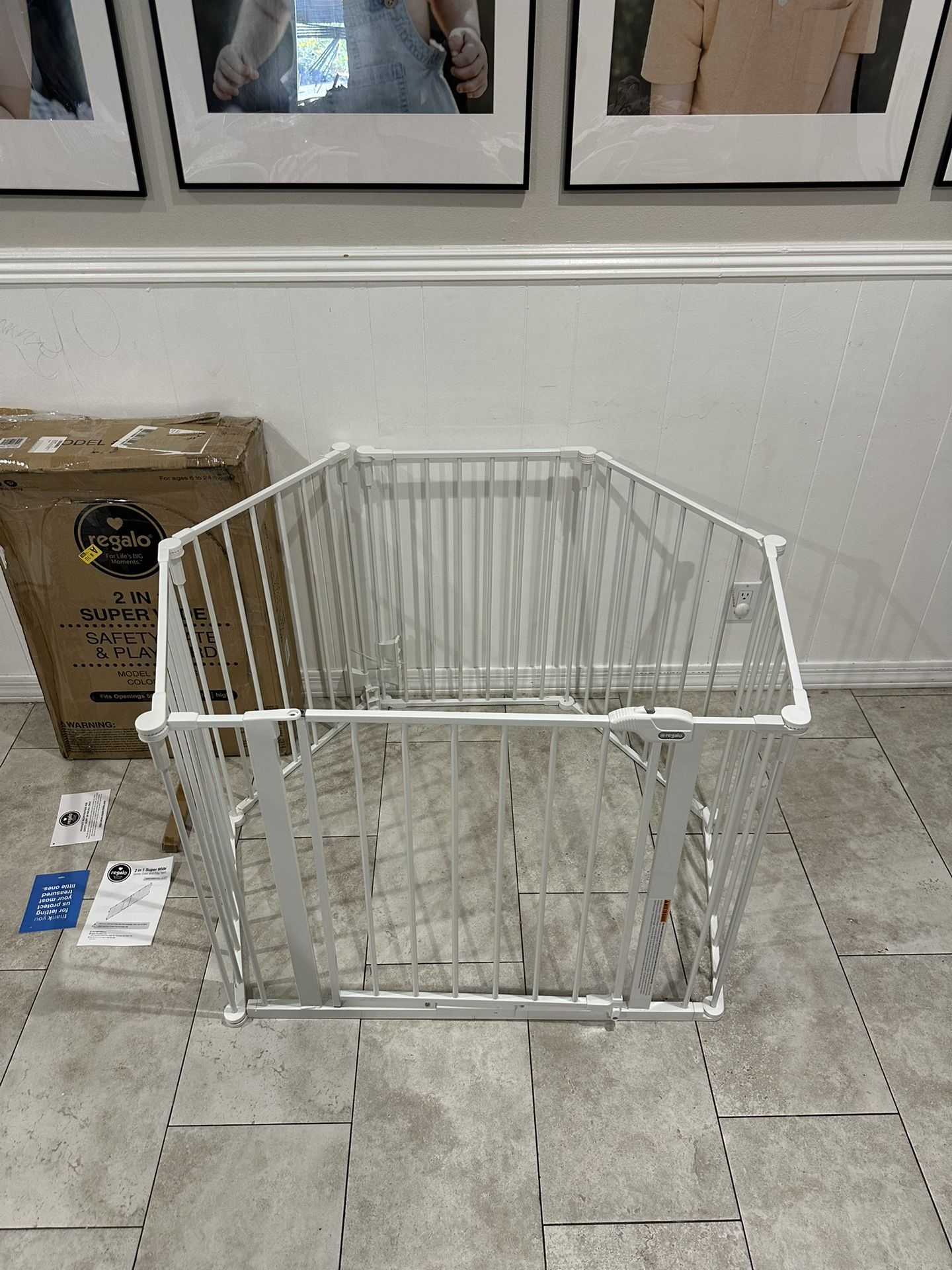 Super Wide Pet Gate / Baby Gate / Playpen - Adjustable 56” - 130”