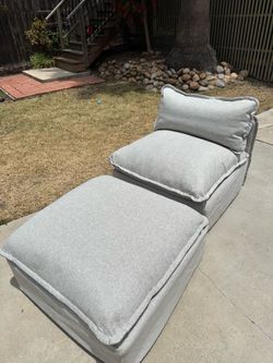 ANABEI Armless Chair & Ottoman