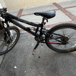 Schwin full suspension bike