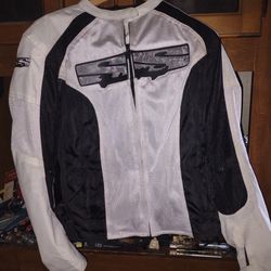 Women's Size Small Motorcycle Jacket 