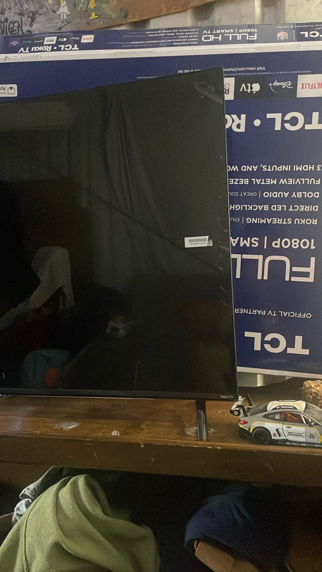 TCL 