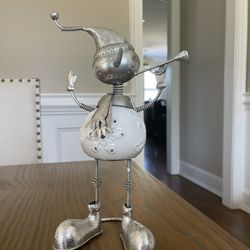 Snowman Trumpet Candle Holders Metal Frosty Christmas Silver and White 11" H