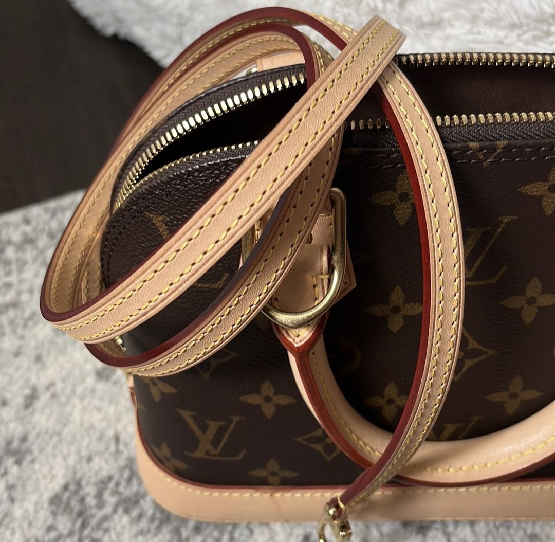 Adorable Authentic Louis Vuitton Alma BB-NO STRAP! Comes With Lock And  Key!! for Sale in Prosper, TX - OfferUp