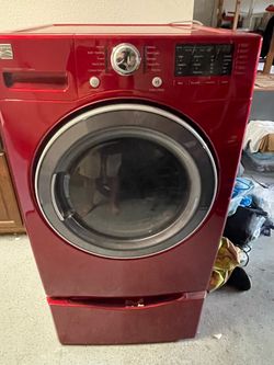 Gas Dryer (needs new roller wheel)