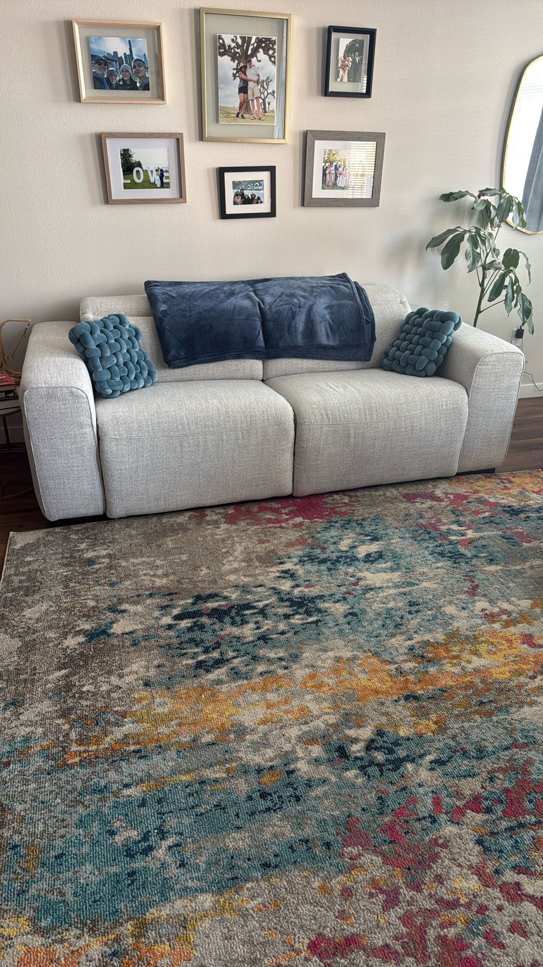 Macy’s Furniture Electric Zero Gravity Couch And Chair