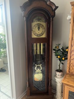 Seth Thomas Grandfather Clock