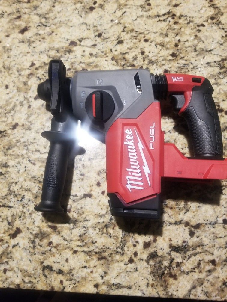 Milwaukee M18 Volt Fuel Brushless Cordless Rotary Hammer 1" SDS Plus ( Tool Only)