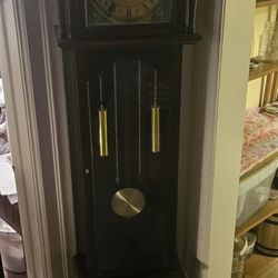 Grandfather Clock 