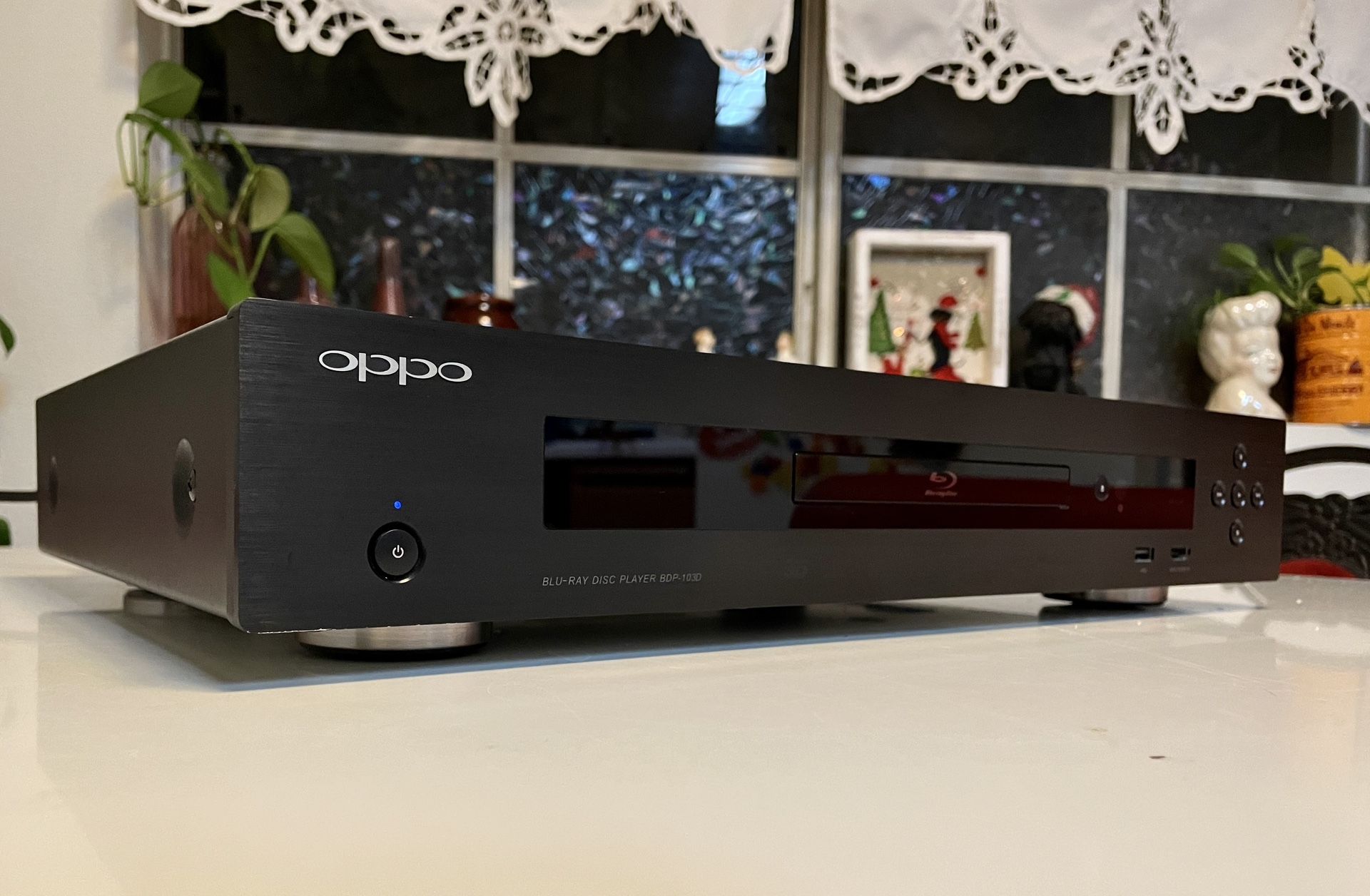 Oppo BDP-103D Darby Edition 3D Blu-ray Player, 4k Upscaling