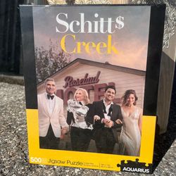 New Schitt's Creek Cast 500 Piece Jigsaw Puzzle by Aquarius - Family Games Gift