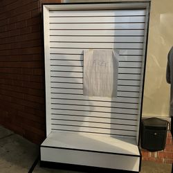 Free Slat Wall Display