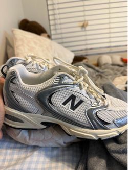 New balance shoes