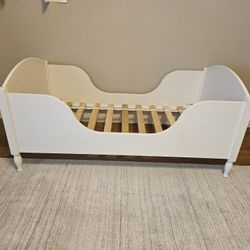 Pottery Barn Shelter Toddler BED