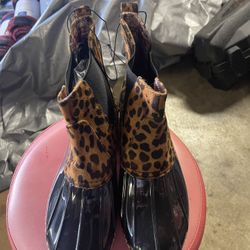  YOKI Women's Dylan-15 Fashion Boot