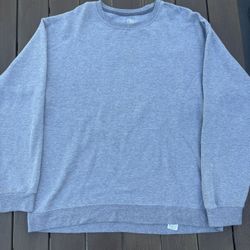 Athletic Works Crewneck – Size L (42–44)