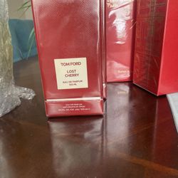 Tom Ford  Lost Cherry